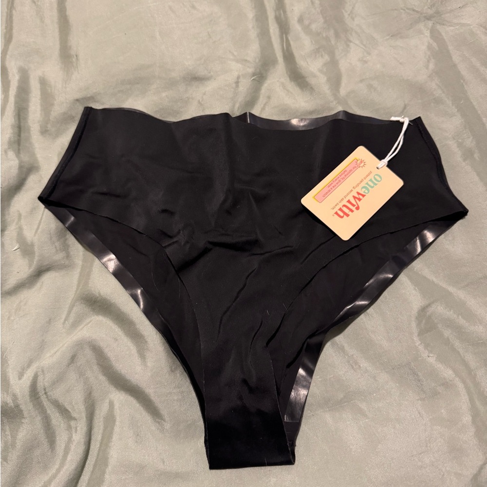Black High-Waisted Bikini bottoms